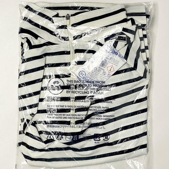 Women’s Mock Neck 1/4 Zip Rash Guard White Black Stripe Size L NWT - Picture 2 of 8